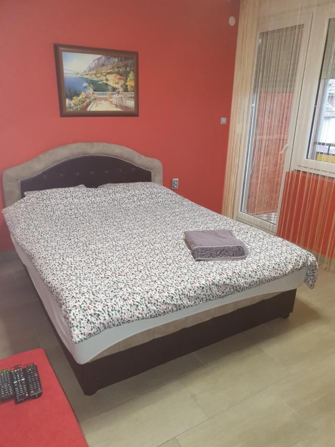 Kolibri 2 Vendeghaz Apartment Morahalom Luaran gambar